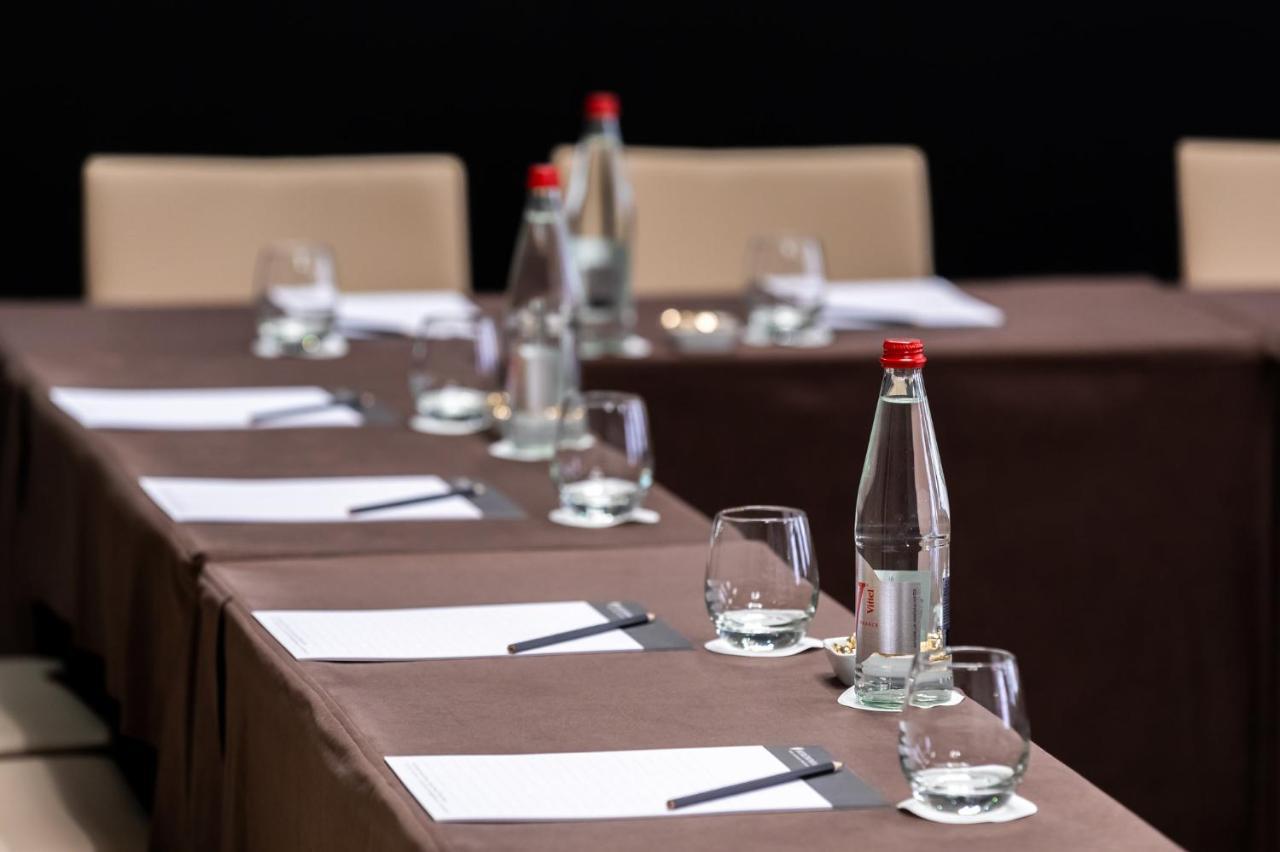 Intercontinental Paris Champs Elysees Etoile By Ihg Екстериор снимка