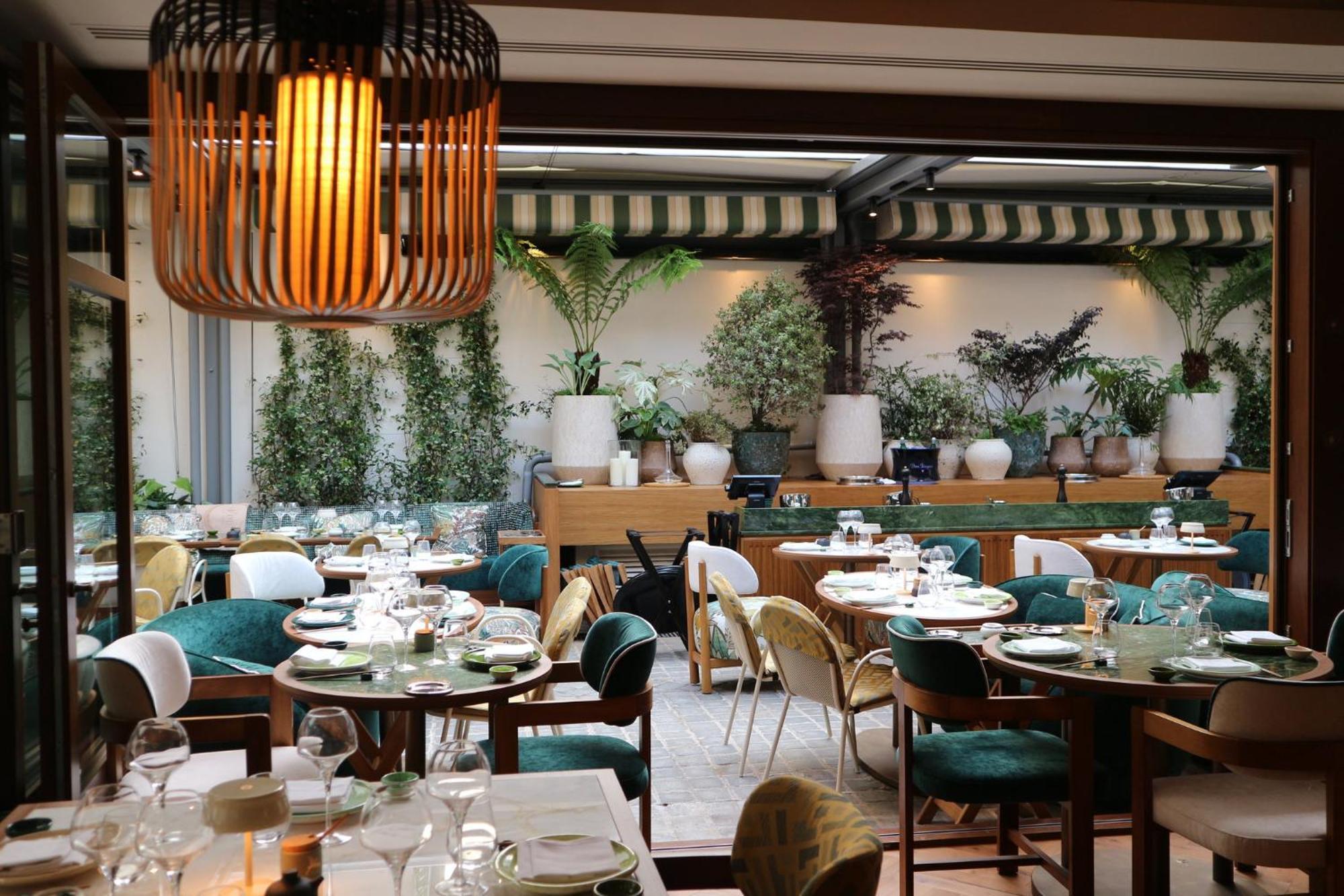 Intercontinental Paris Champs Elysees Etoile By Ihg Екстериор снимка